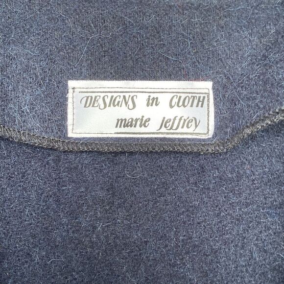 Handmade Unique Wool Sweater/Blazer - Picture 6 of 11